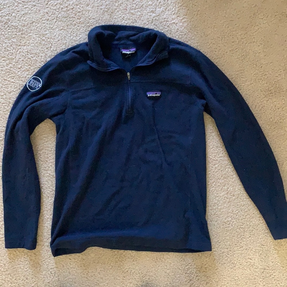 Navy Blue Patagonia Light Weight Quarter Zip